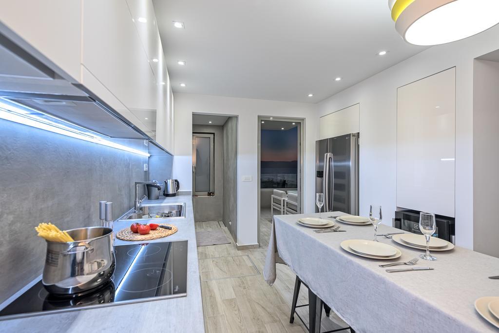Aenaon Seaview Villa Platanés 外观 照片